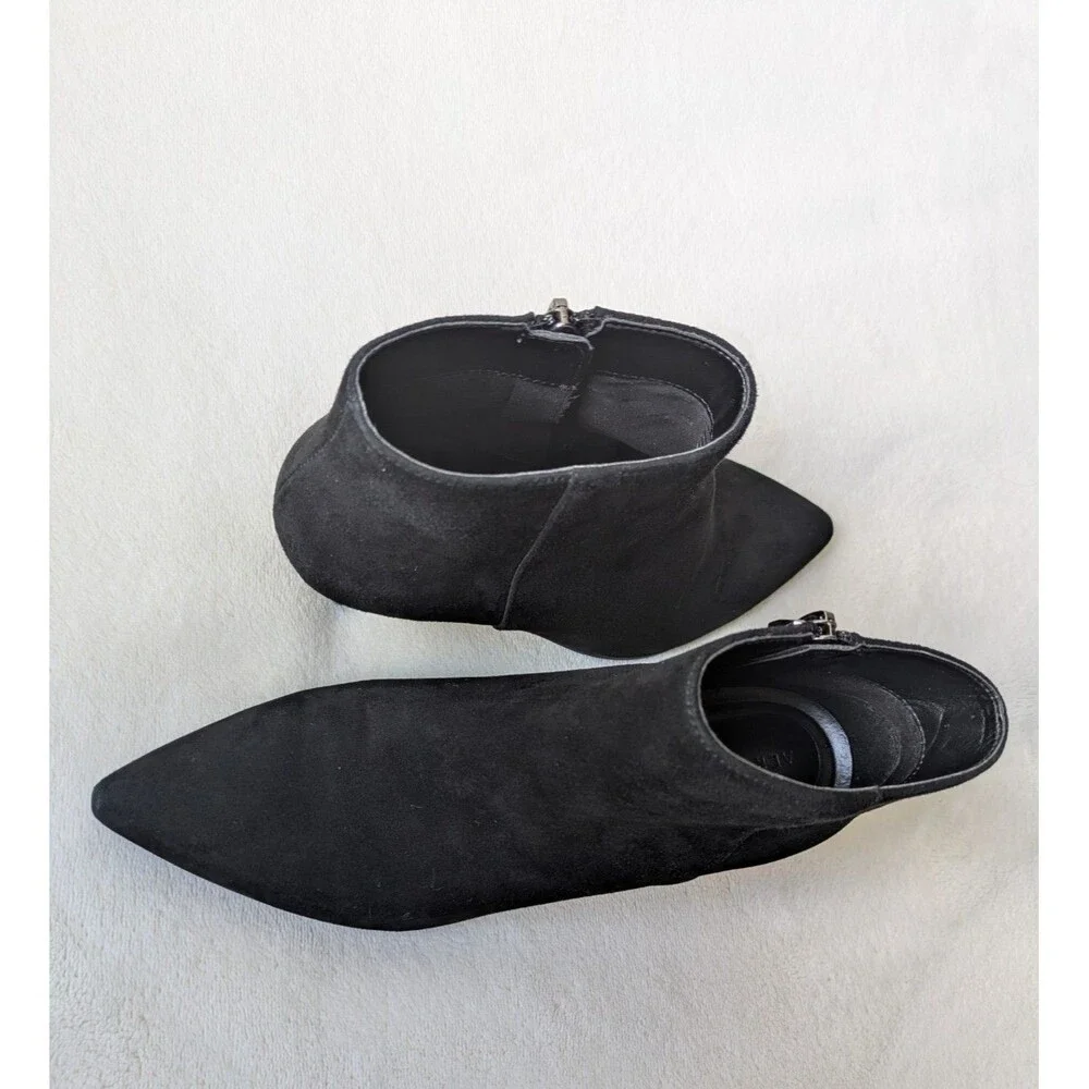 Aerosolese Epigram Black Suede Zip Ankle Bootie Women's US 5